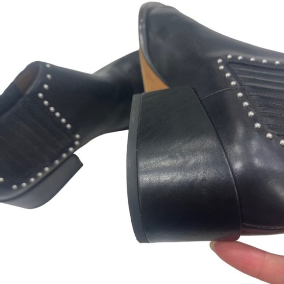 Givenchy Black Leather Studded Accents Chelsea Boots Size 37 Pointed Toe Silver - Picture 2 of 11